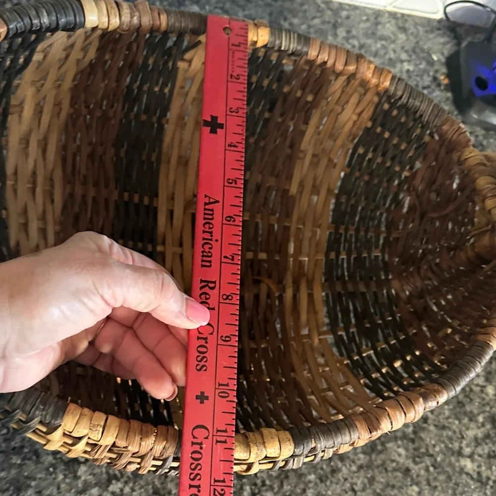 Vintage X LARGE Primitive Woven Melon Gathering Basket God’s Eye W Branch Handle